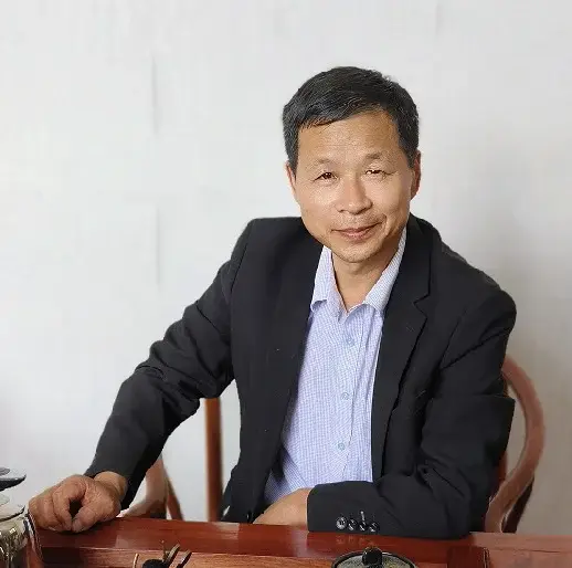 Zheng Quanfa, General Manager and Chief Engineer at Sanyuantang